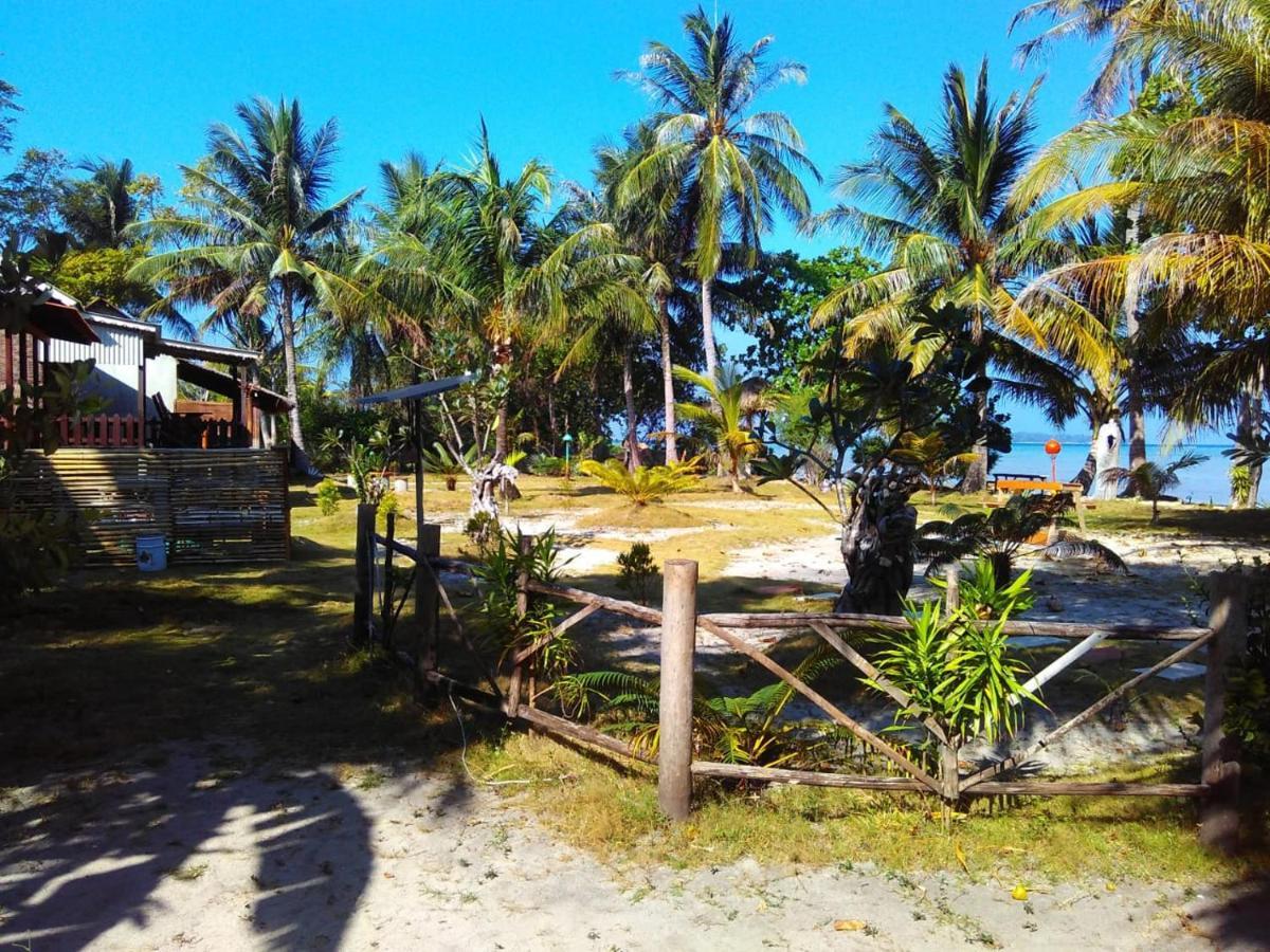 Asari Timo Cottage カリムンジャワ エクステリア 写真