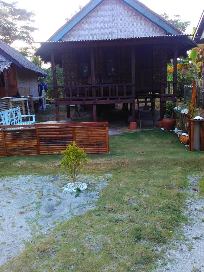 Asari Timo Cottage カリムンジャワ エクステリア 写真