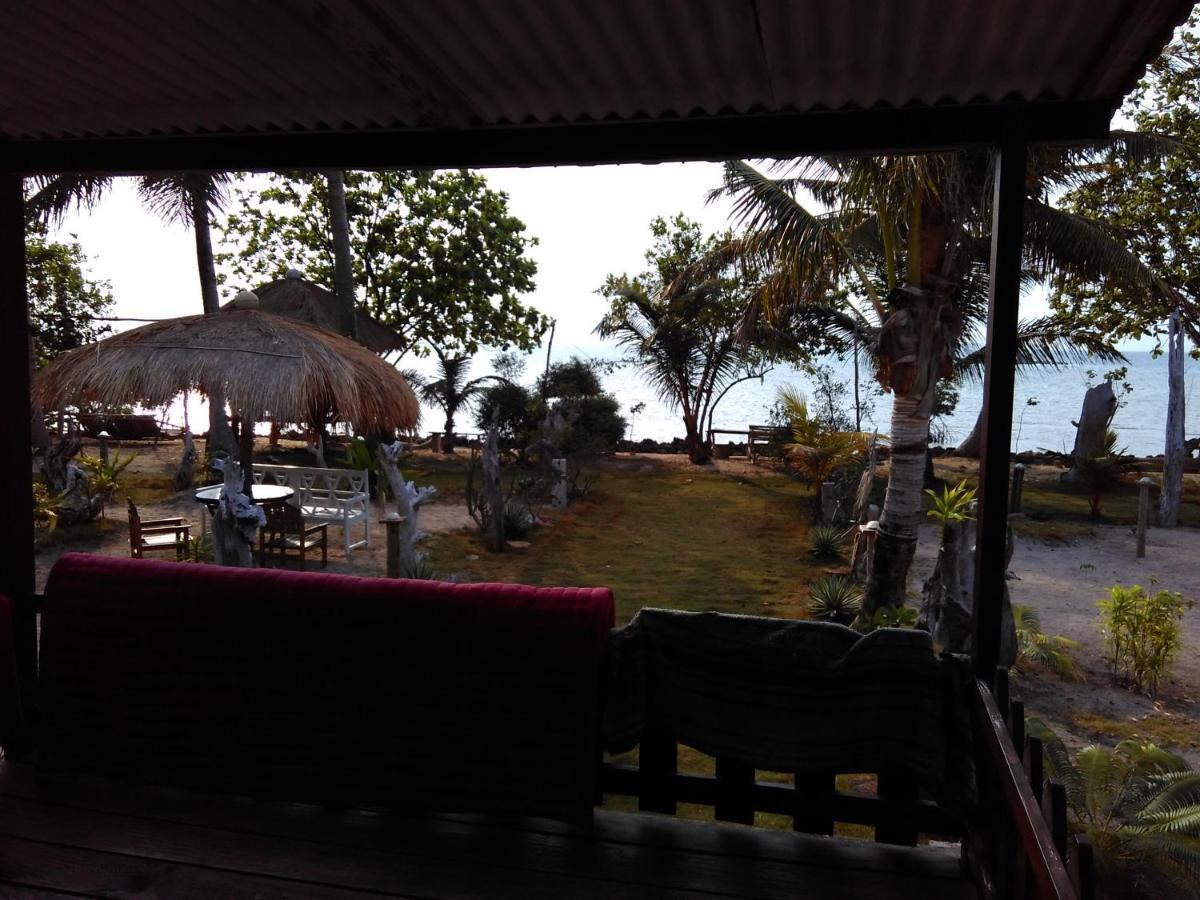 Asari Timo Cottage カリムンジャワ エクステリア 写真